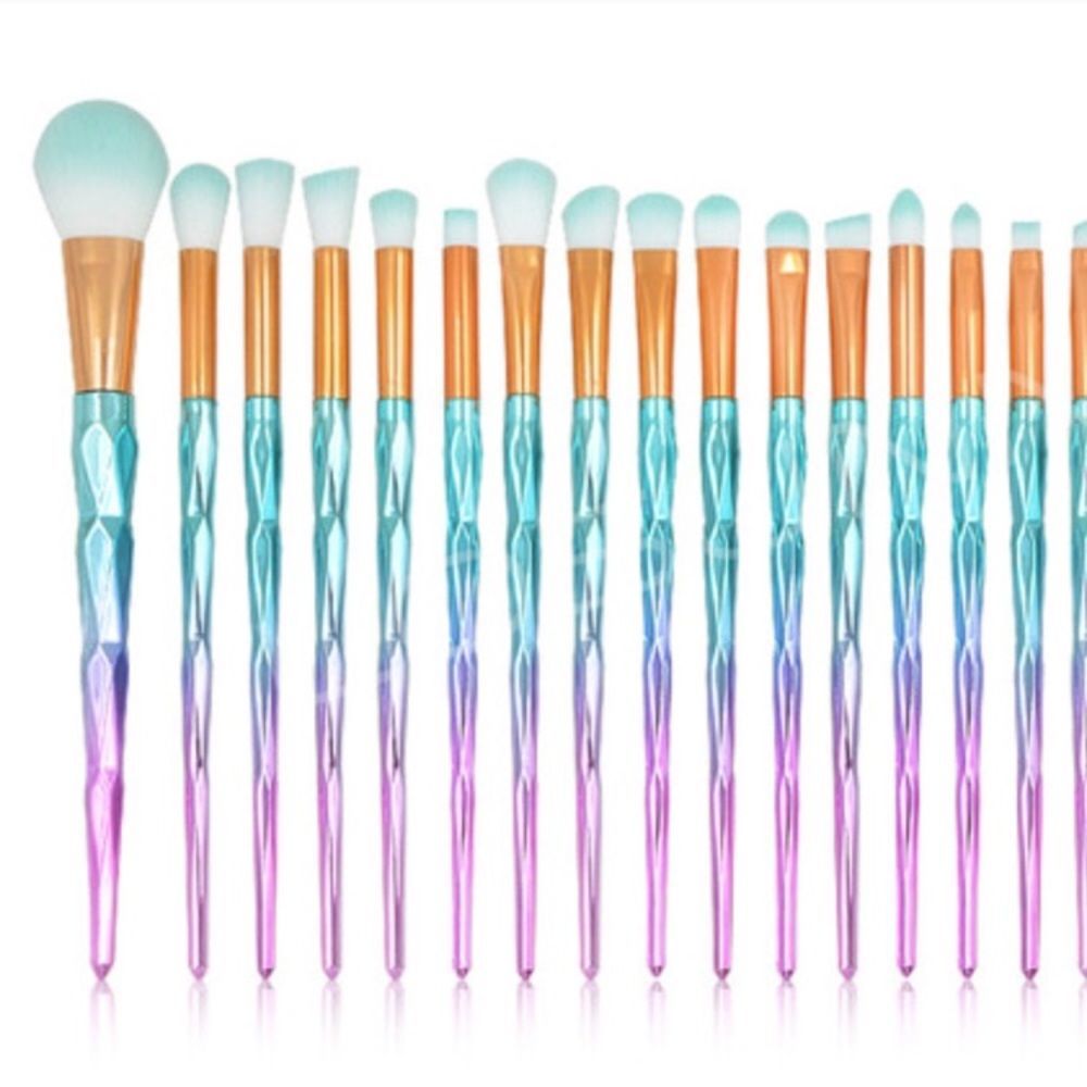 20 piece makeup brush set - Picture 3 of 3